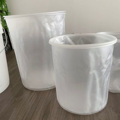 Veelzijdige ronde plastic emmer voor verschillende werkomstandigheden Aanpasbaar en duurzaam