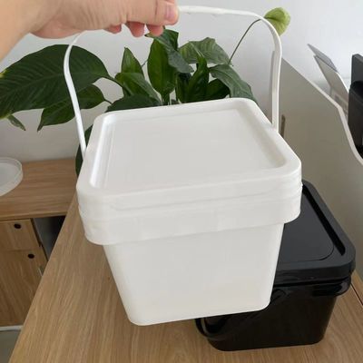 Aanpassen 4L Square Plastic Bucket Food Container met blauwe kleur en afgedrukt patroon
