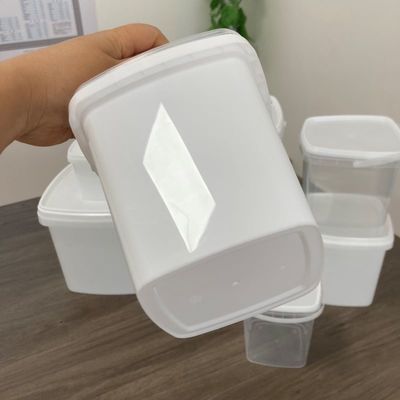 Vierkante emmer 1L-plasticcontainer met deksel, warmteoverdruk en GAP goedgekeurd