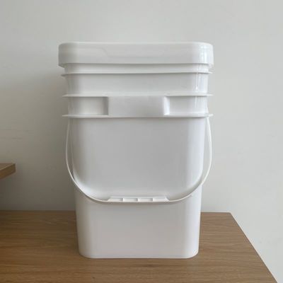 Vierkante plastic emmer met deksel Custom kleurenprinten Warmteoverdracht Dikte 1,0-2,5 mm