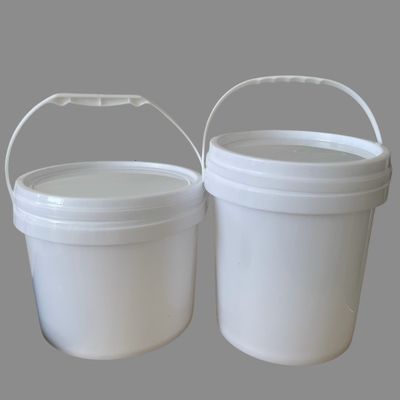 Ronde of vierkant 5L plastic emmers met ijzeren handvat aanpasbaar en duurzaam
