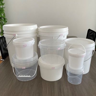 Kleine witte plastic emmer met deksel 1L 2L 3L 4L 5L en gratis monster inbegrepen