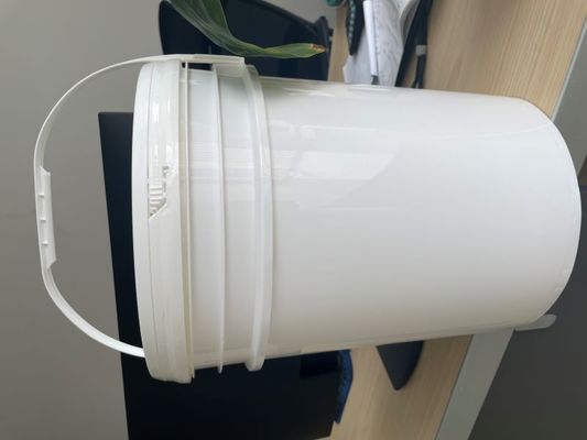 Ronde 6,5 liter container 25 liter plastic emmer met deksel en 1,0 tot 2,5 mm dik
