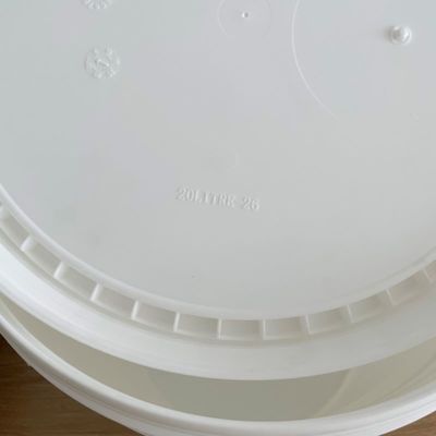IML Printing 20 liter plastic emmer met deksel Makkelijk te openen 5 liter plastic verf emmers