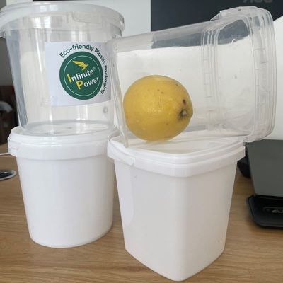 Op maat gemaakte PP-container drinkemmer in heldere witte kleur voor en op maat gemaakte behoeften