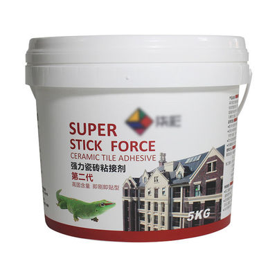 Pas uw yoghurtverpakking aan met een luchtdichte plastic emmer met deksel